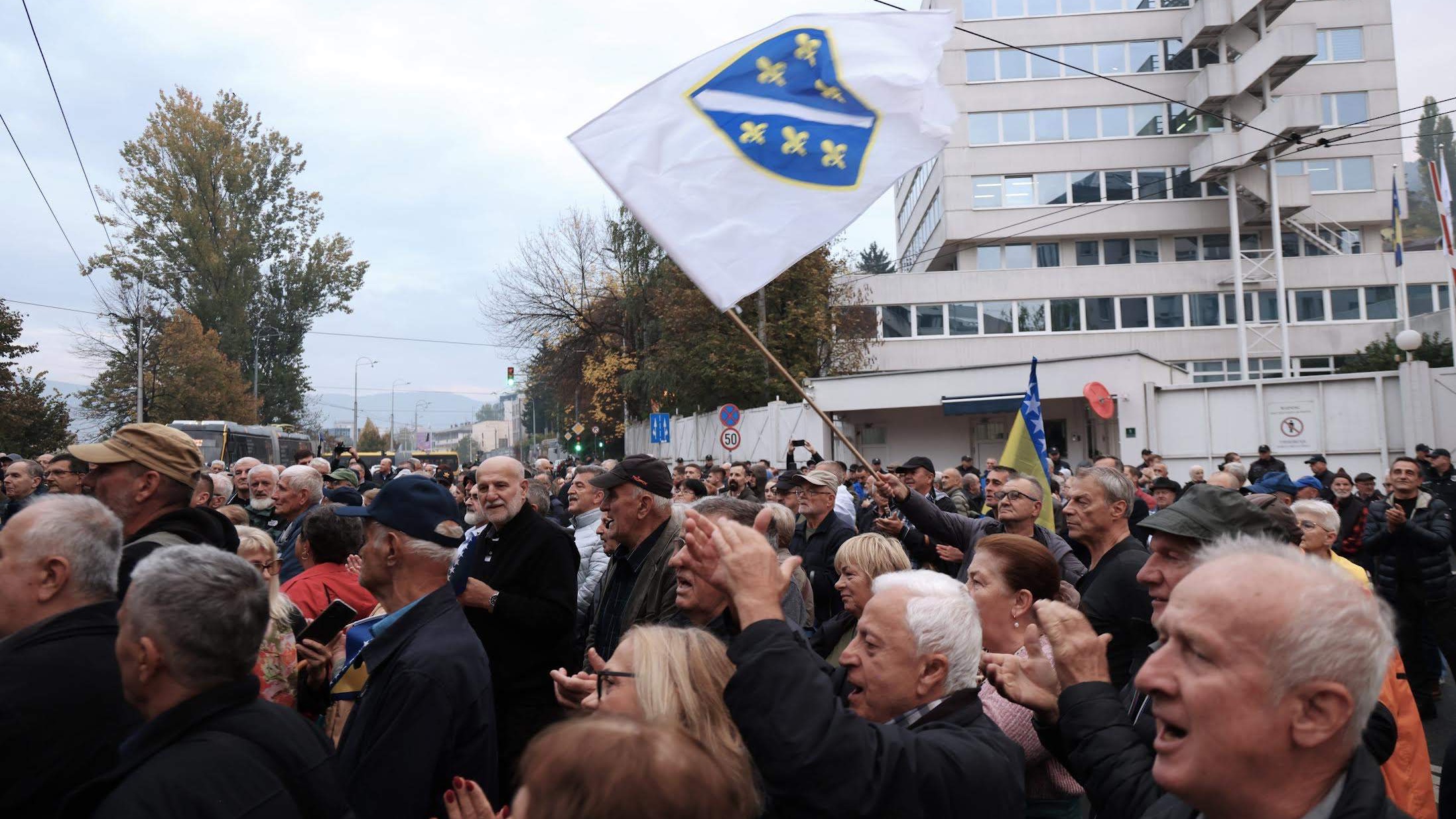 Ispred OHR-a poručeno: Schmidt ruši presudu "Kovačević"