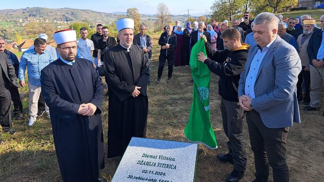 MIZ Zvornik: Položen kamen temeljac za džamiju u Vitinici 