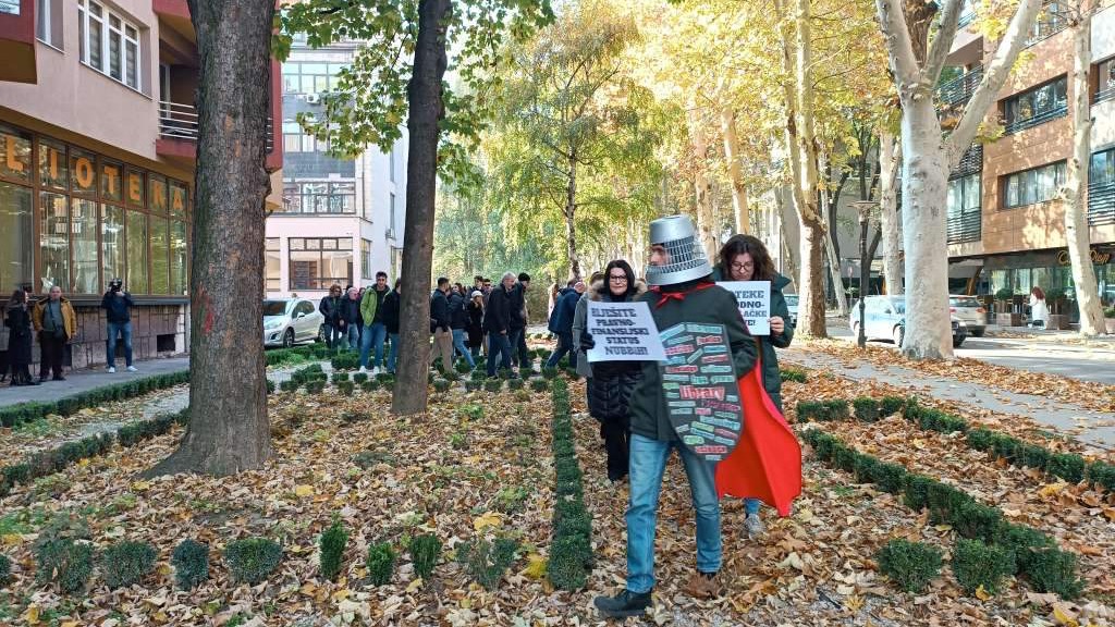 Bibliotekari i kulturni radnici u Zenici solidarni sa zaposlenicima Nacionalne biblioteke BiH