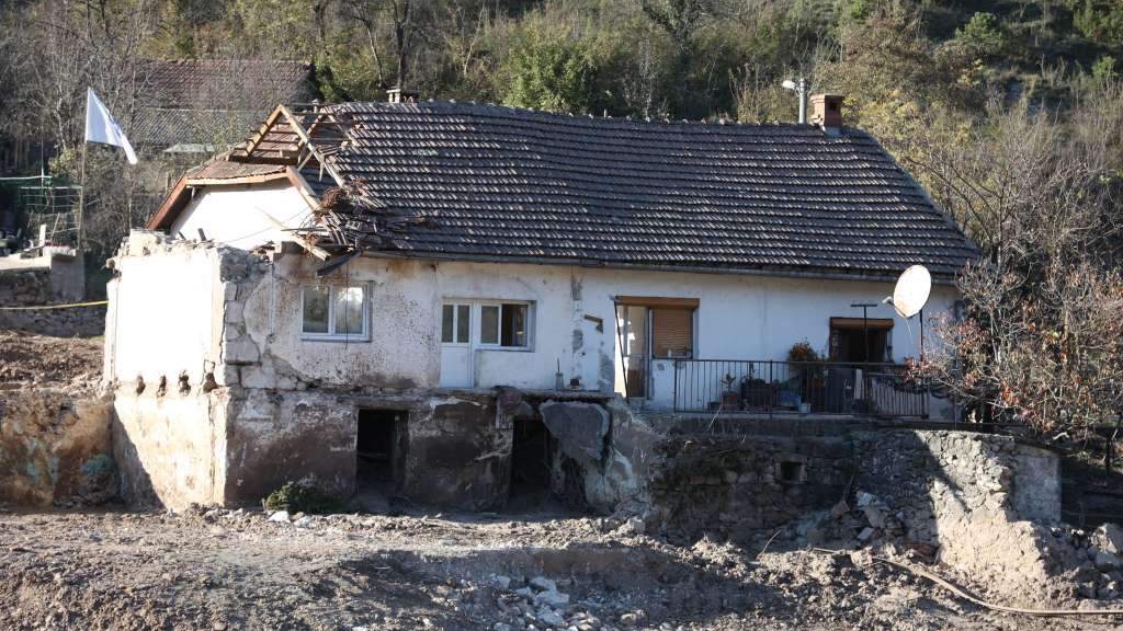 Jablanica: I dalje se radi na uređenju lokaliteta za postavljanje kontejnerskog naselja