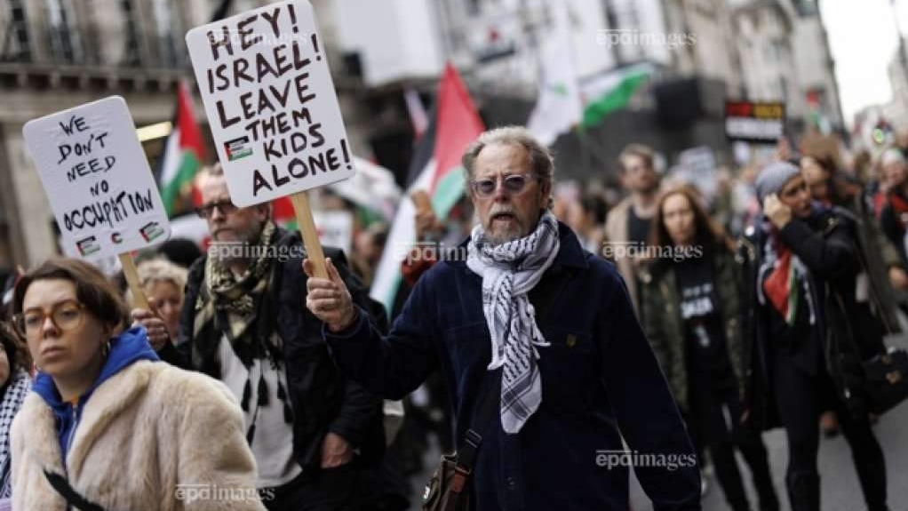 London: Hiljade ljudi marširalo za Palestinu, traže okončanje izraelskog genocida u Gazi