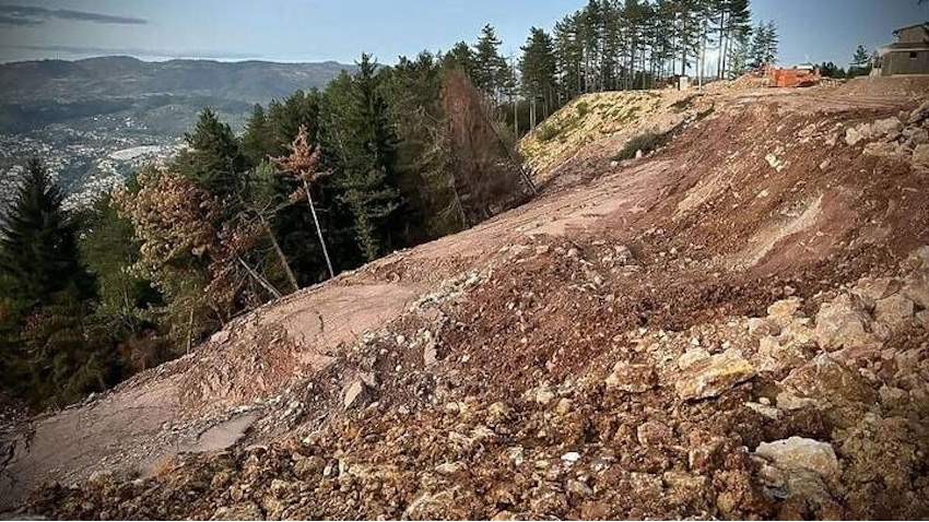 Održan sastanak o hitnim mjerama za klizište na Trebeviću