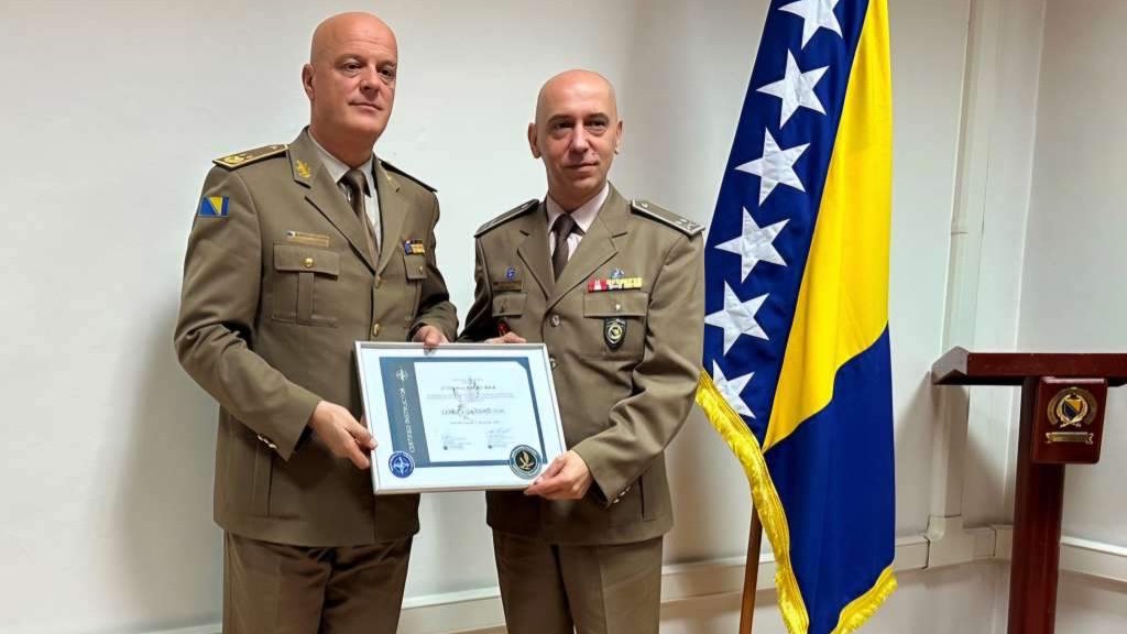 Pukovniku Ameru Rikoviću iz OSBiH dodijeljeno prestižno zvanje NATO certificiranog instruktora