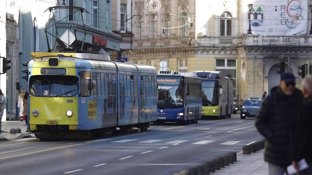 Ministarstvo saobraćaja KS - Od danas do subote besplatan javni prevoz poslije 17 sati