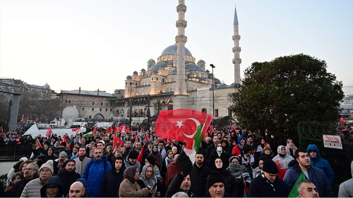 Desetine hiljada na skupu podrške Palestini u Istanbulu prvog dana Nove godine