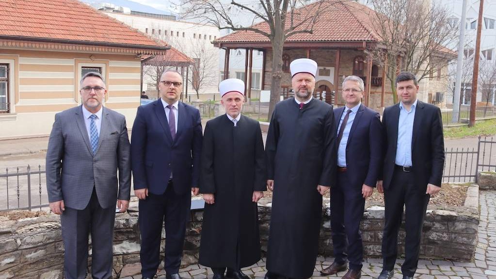 Muftija bihaćki sa saradnicima posjetio Muftijstvo zeničko