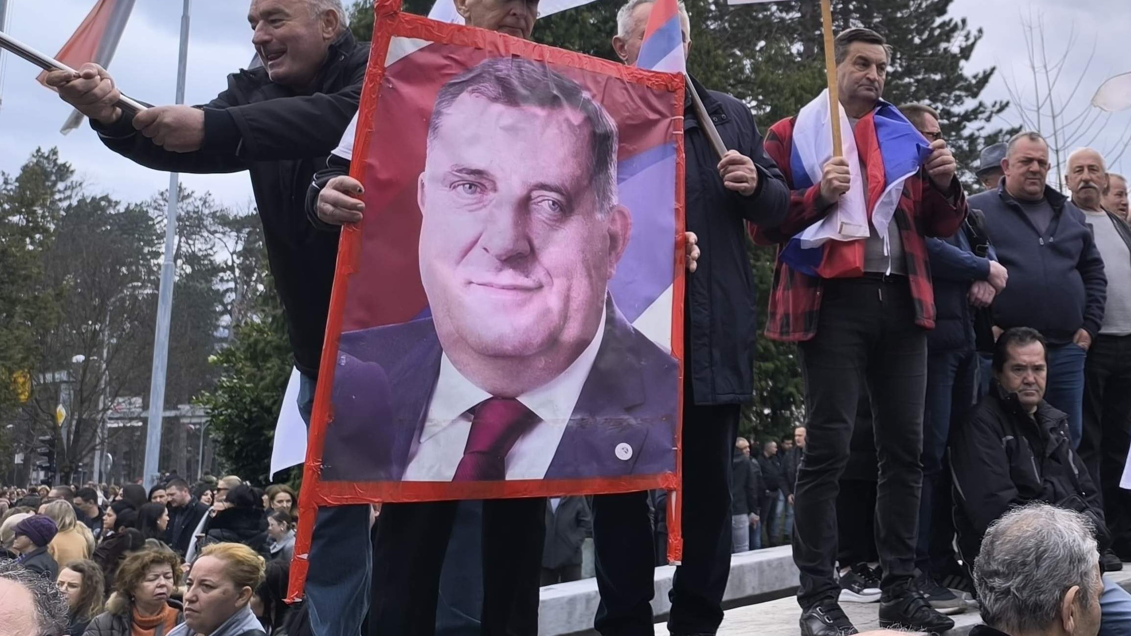 Milorad Dodik proglašen krivim, Miloš Lukić oslobođen