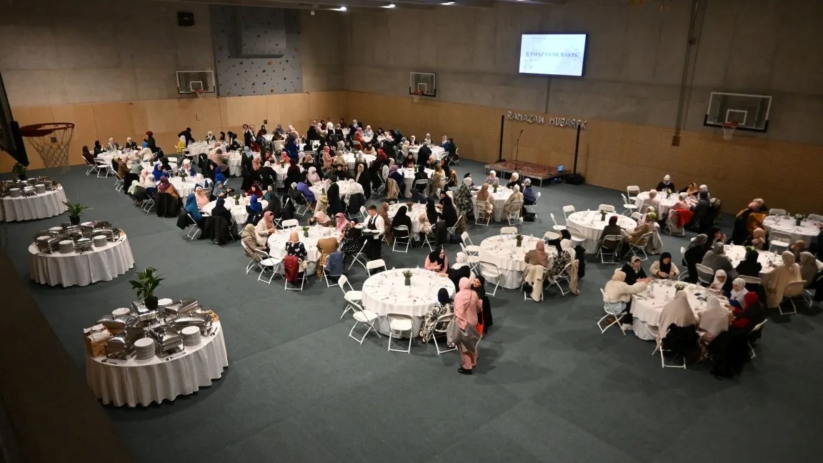 U Ljubljani organiziran iftar za žene