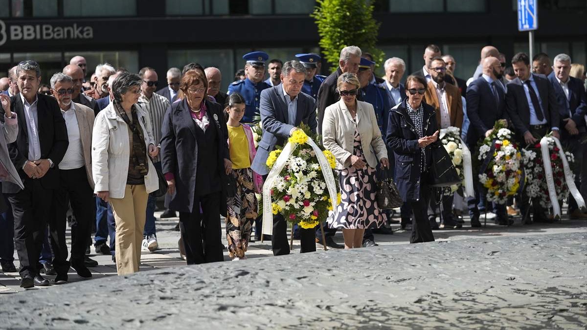 Roditelji ubijene djece Sarajeva poručili da mladi ne smiju zaboraviti žrtve rata