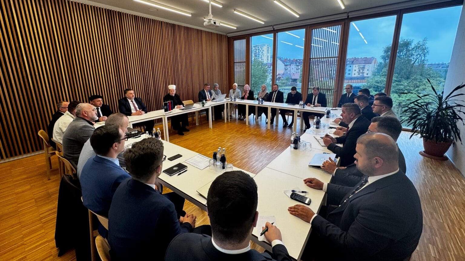 U Ljubljani održan radni sastanak sa imamima i muallimama Islamske zajednice u Sloveniji