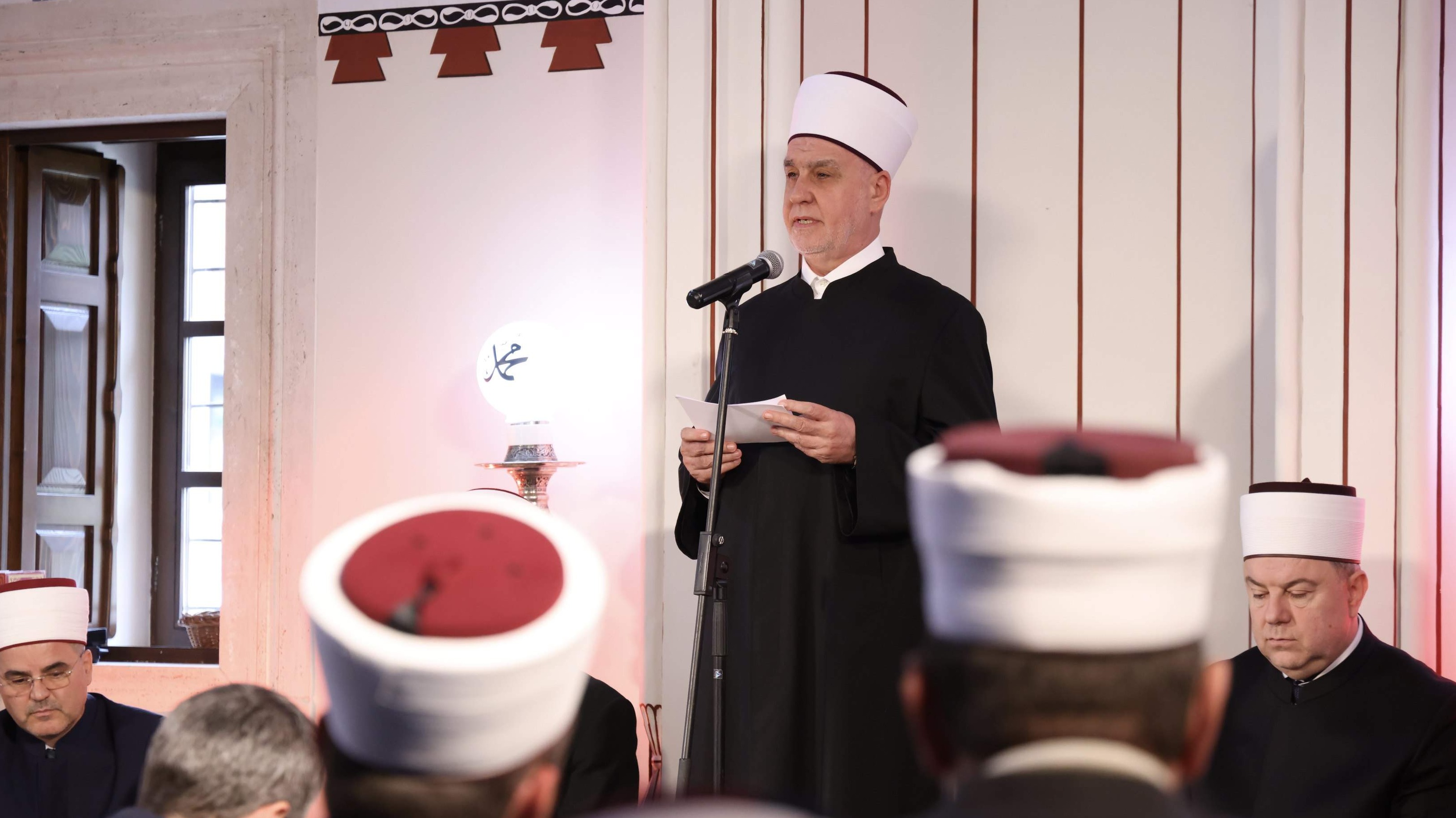 Dan džamija - Reisul-ulema Kavazović: Okrenimo se vrijednostima koje su ljudima došle od Boga