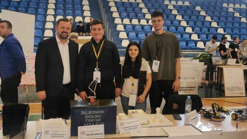 Cazin ugostio srednje tehničke i stručne škole BiH na Festivalu rada