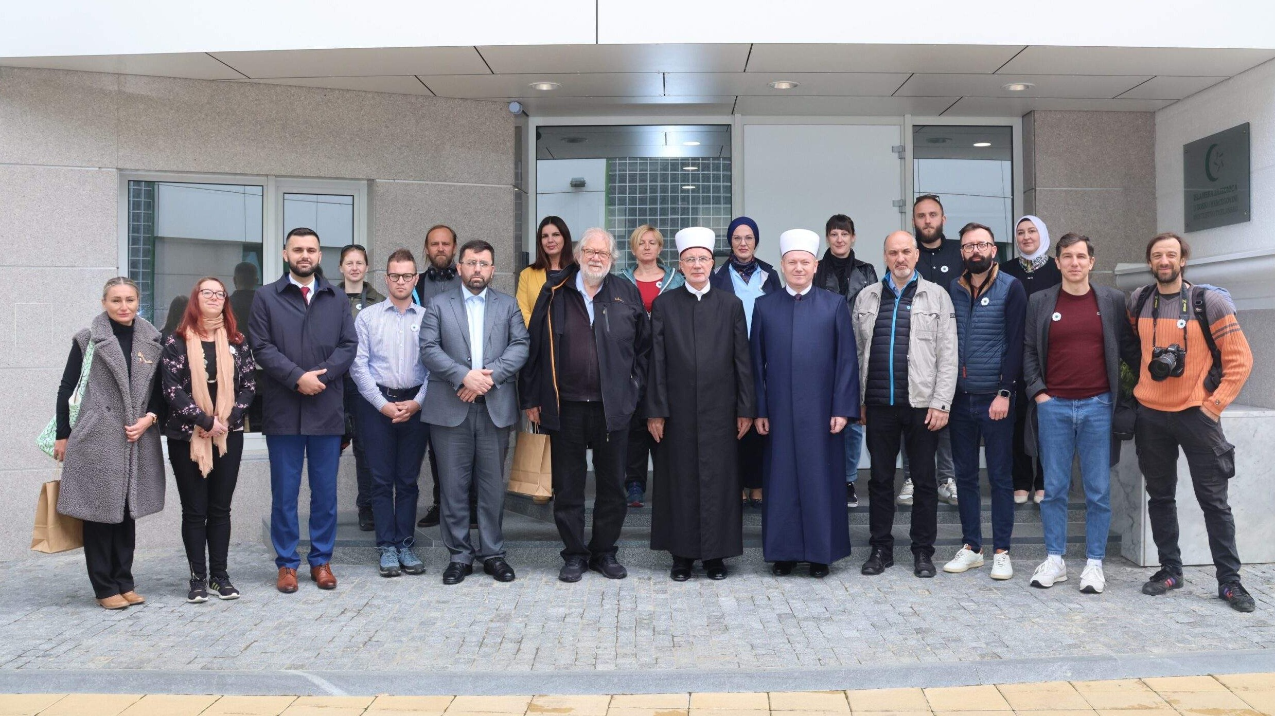 Susret muftije Fazlovića s muftijom Porićem i uglednim novinarima iz Slovenije 