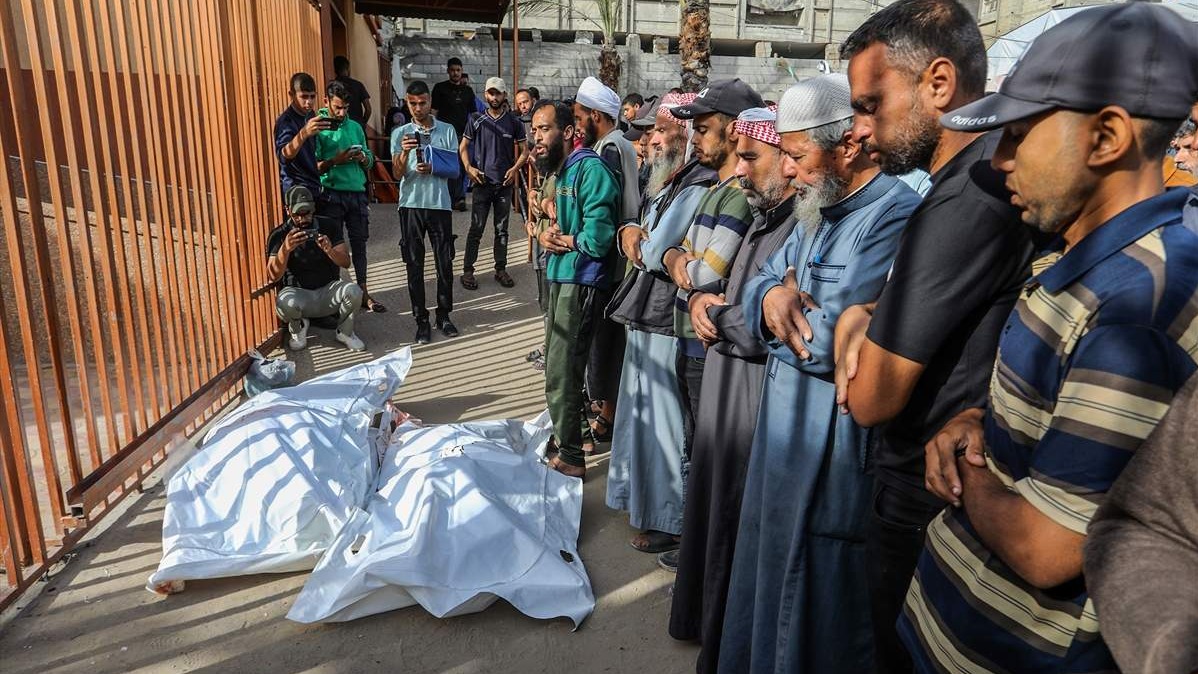 Više od 60 Palestinaca ubijeno u izraelskim kontinuiranim napadima širom Gaze