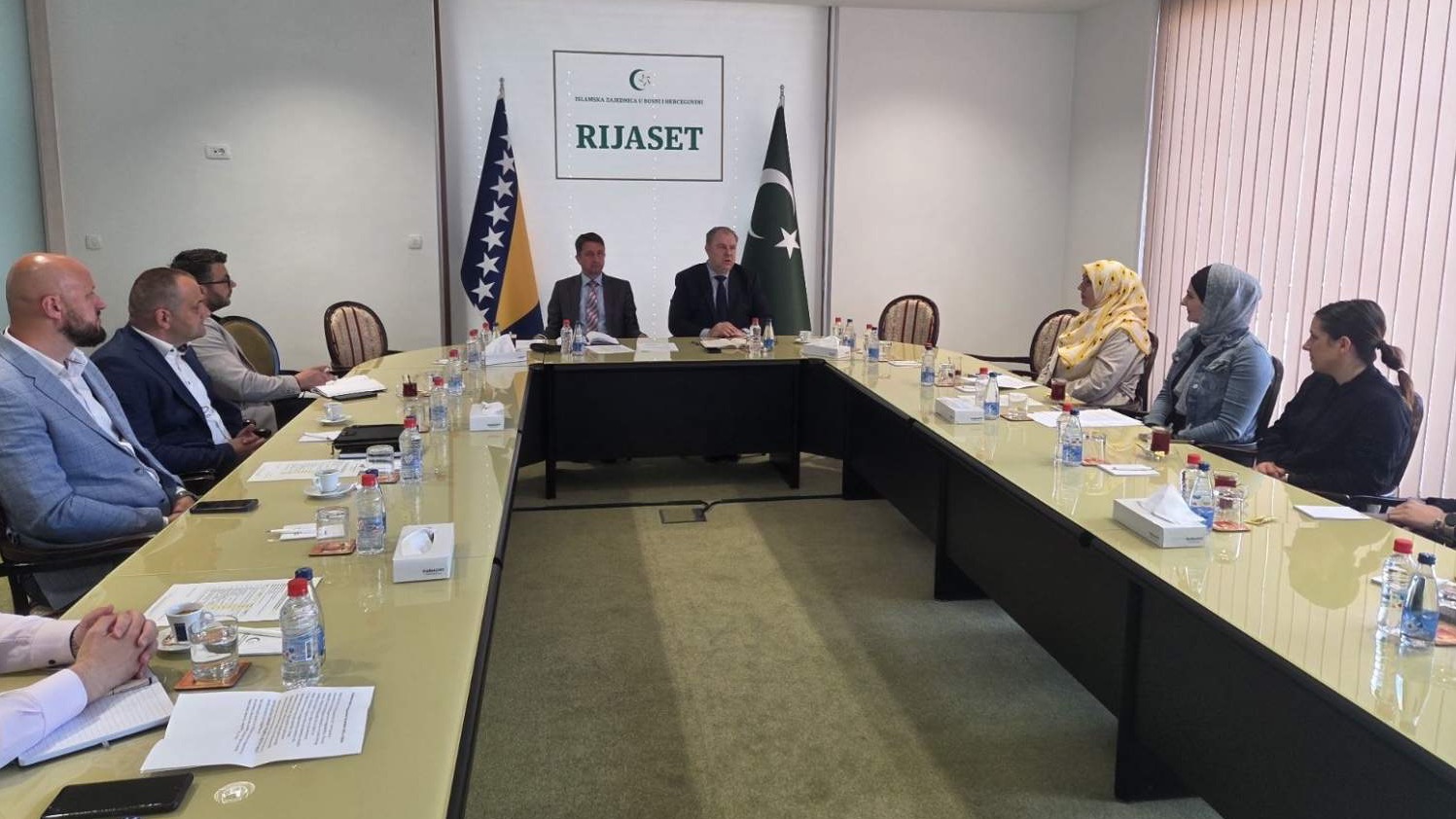 Održan sastanak s direktorima i rukovodiocima predškolskih ustanova Islamske zajednice