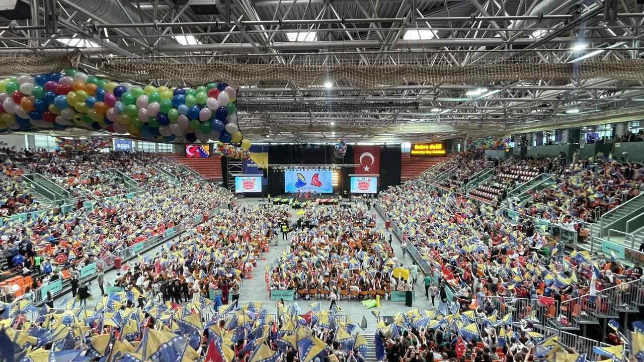 Dječiji festival u Zenici okupio oko 5.500 učenika iz BiH i Turske