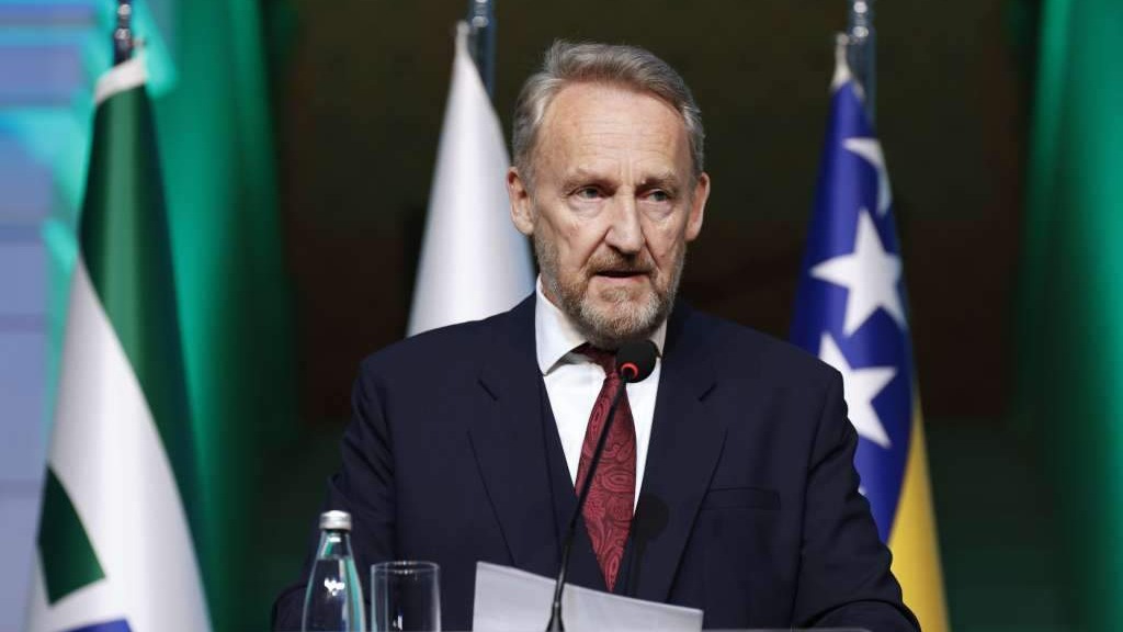 Izetbegović povodom 35 godina SDA: Nastavit ćemo se kretati korak po korak, ali uvijek naprijed