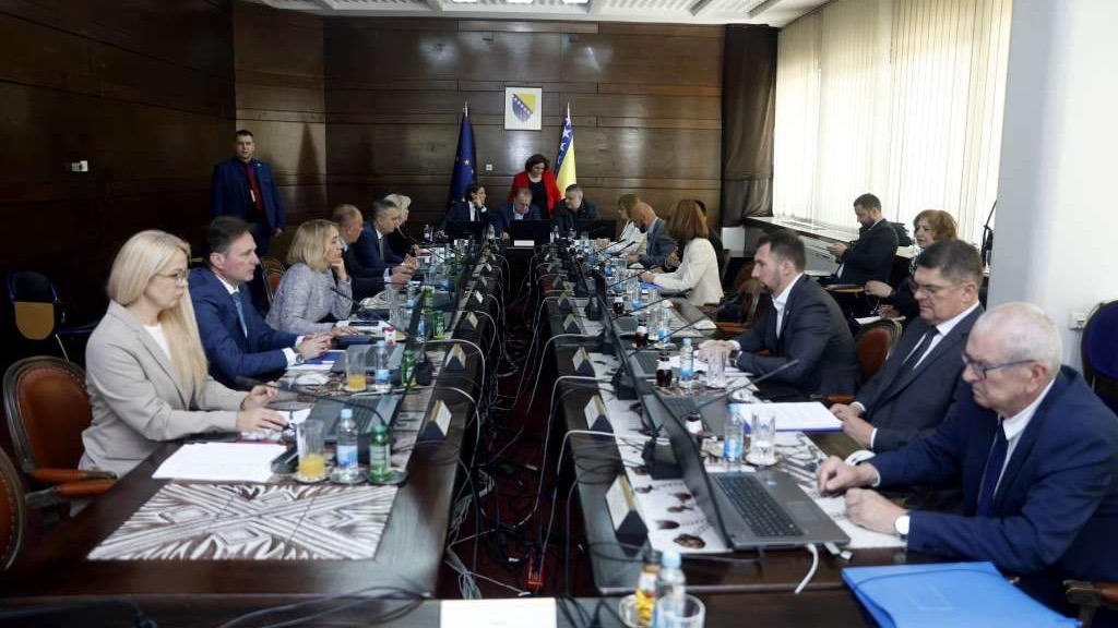 Vlada FBiH – Dodatna podrška Organizacionom odboru za obilježavanje godišnjice genocida