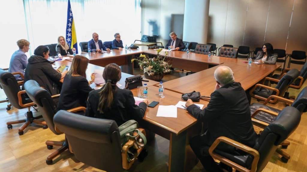 Vijeće nacionalnih manjina BiH - Inicijativa za učešće manjina u odlučivanju