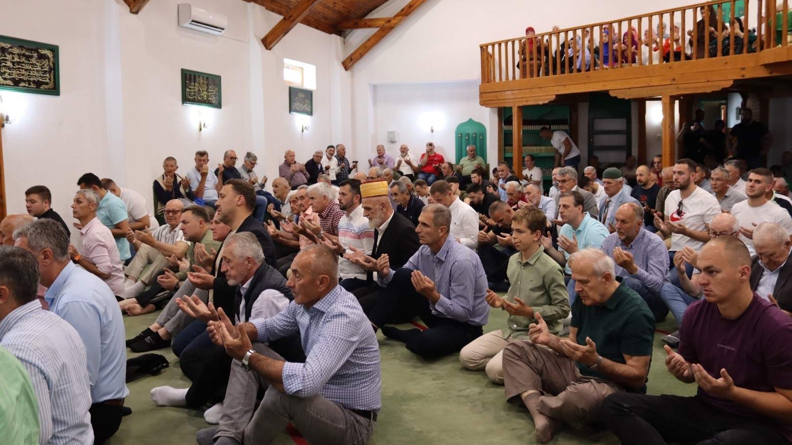 Proučena ikrar dova hadžijama Mostarskog muftijstva   