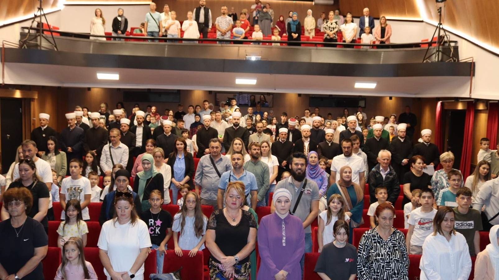 Svečanom akademijom polaznici mektepske nastave u Mostaru okončali još jednu nastavnu godinu