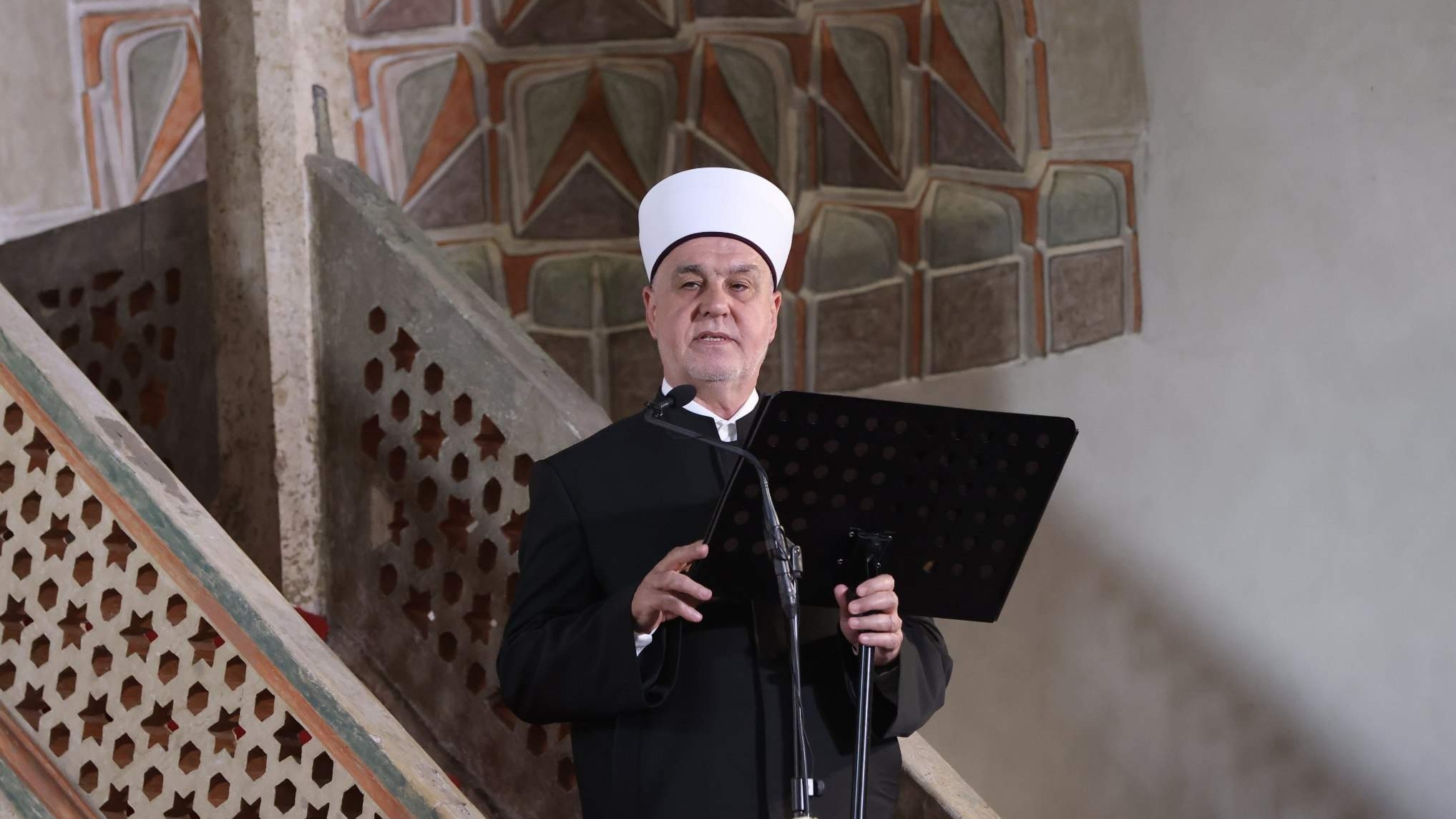Bajramska hutba reisul-uleme Kavazovića: Zaustavite prolijevanje krvi nevinih ljudi, djece i starih