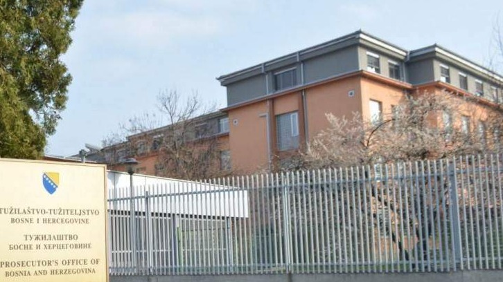Zatraženo raspisivanje potjernice za optuženim za zločine u Rogatici Miletom Ujićem