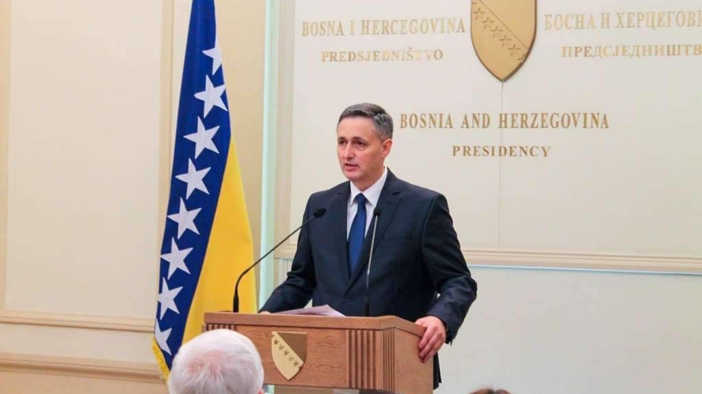 Predsjedništvo BiH usvojilo zaključke Bećirovića o ekonomskim i trgovinskim konsultacijama sa SAD-om