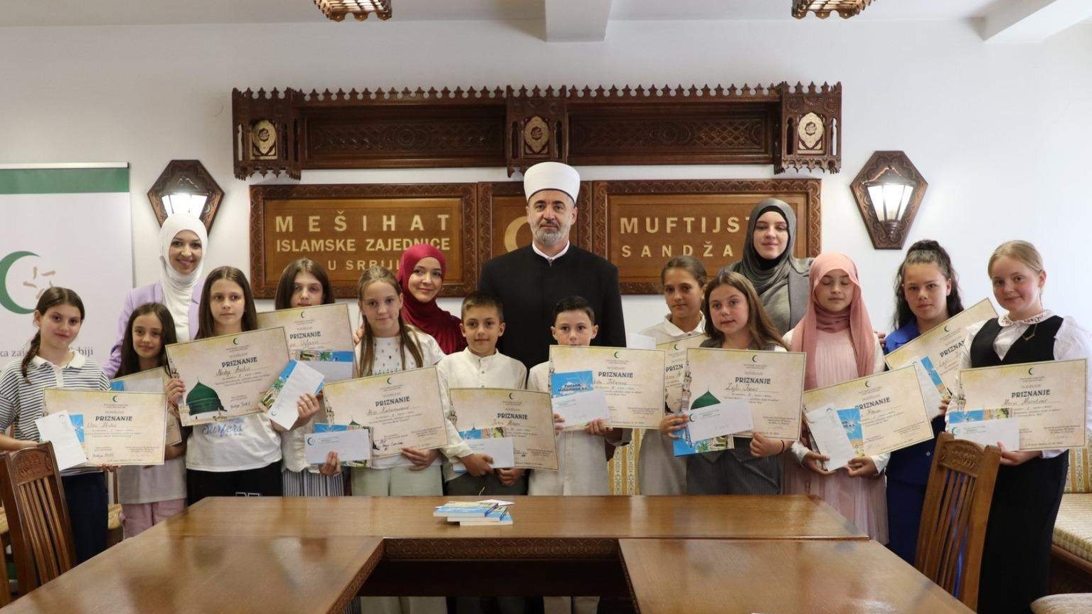 Mešihat Islamske zajednice u Srbiji: Dodijeljene nagrade pobjednicima kviza iz vjeronauke