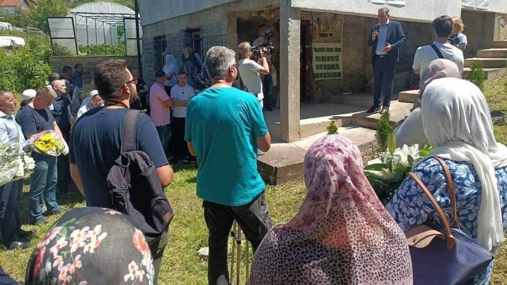 UDIK: Pamtimo žrtve 'Živih lomača' u Višegradu
