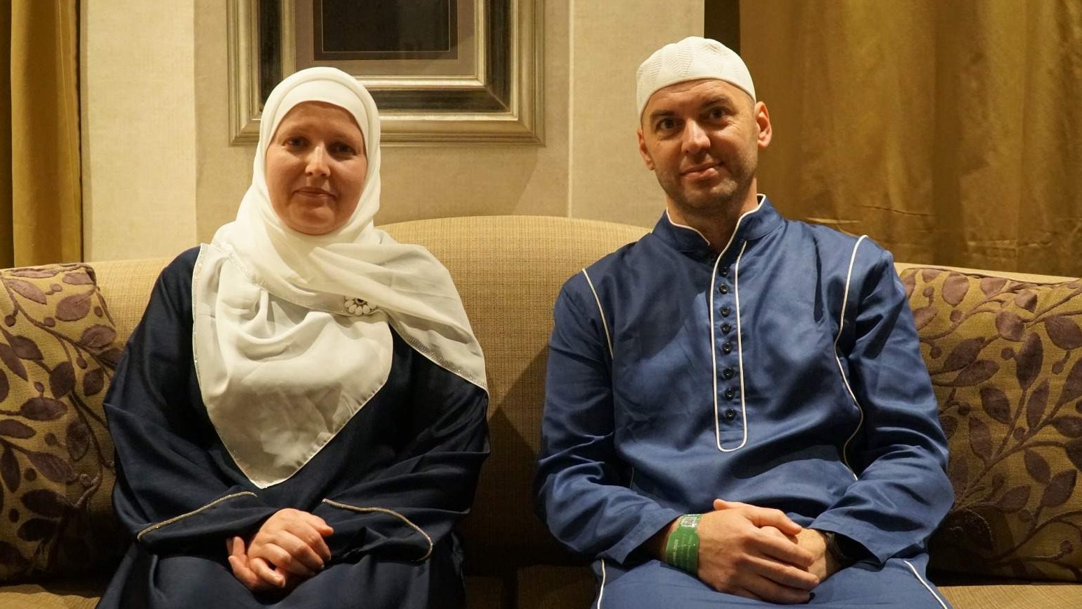 Hasudin i Fatima iz Švicarske prvi put na hadžu: Suze, zahvalnost i poziv svima da dođu