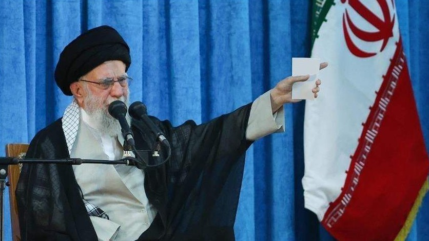 Ali Khamenei: Iran se neće predati nikome