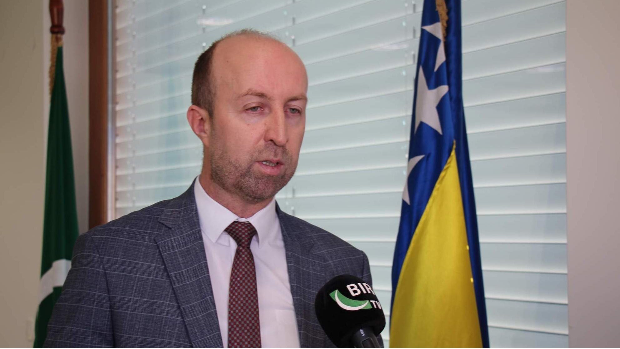 Održano predavanje prof. dr. Vedada Gurde: "Kada govor postane zločin – Negiranje genocida u Bosni i Hercegovini"