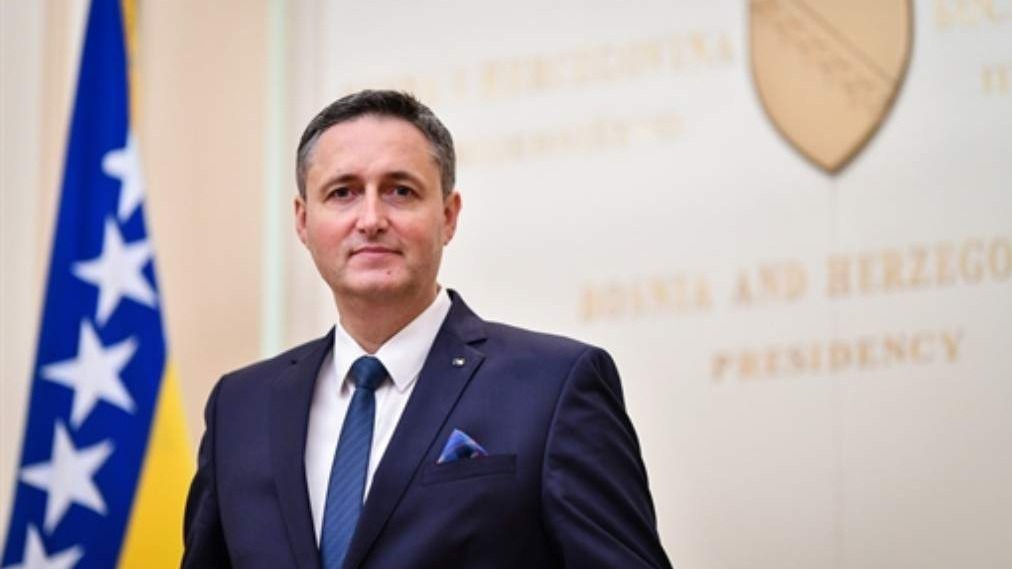 Član Predsjedništva BiH dr. Denis Bećirović za Preporod.info: Srebrenica je naša bolna rana