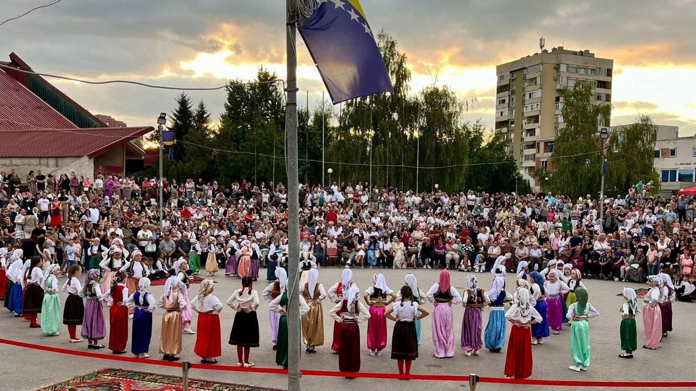 "515. dani Ajvatovice": Održana međunarodna smotra folklora u Bugojnu