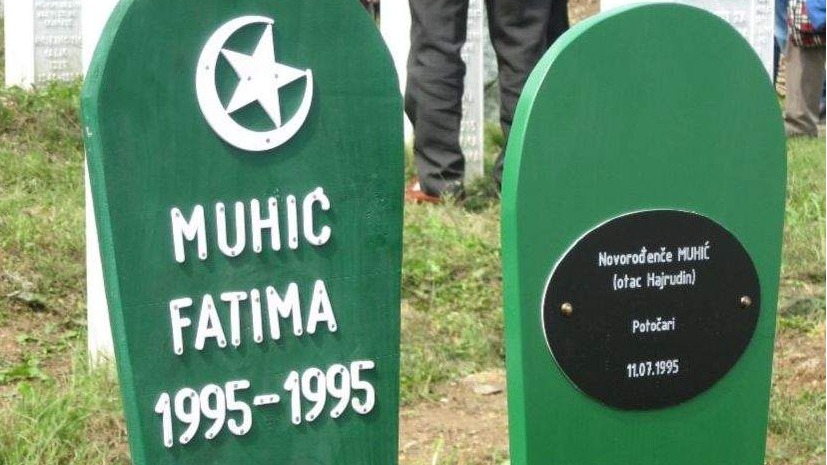 Neka majčina suza bude dova: Tek rođena beba Fatima Muhić je ubijena i bez odjeće bačena u plastičnoj kesi u masovnu grobnicu