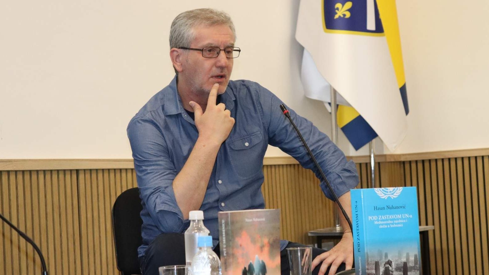 Mostar: Promocija knjiga Hasana Nuhanovića "Zbjeg" i "Pod zastavom UN-a"