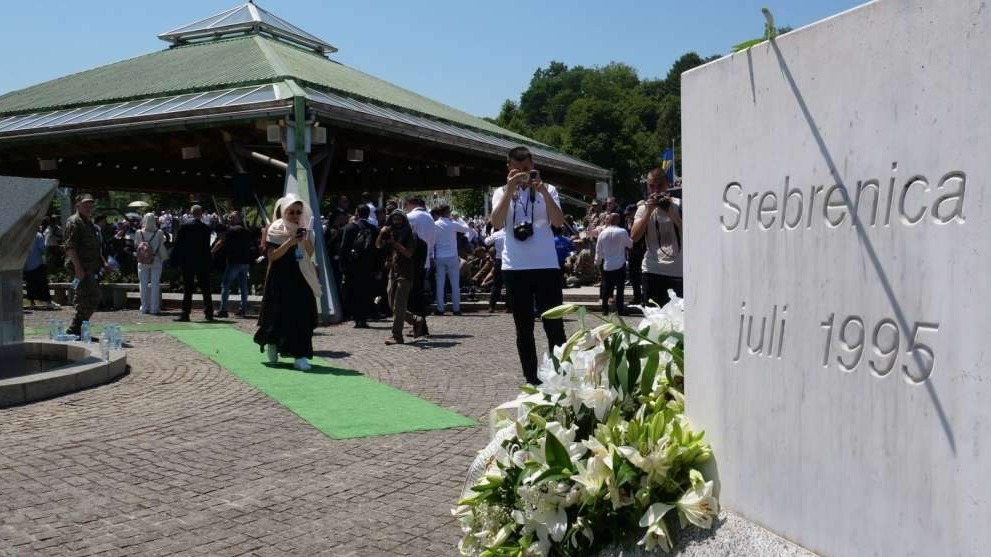 Delegacija Vlade ZDK prisustvovala komemoraciji i ukopu žrtava genocida u Srebrenici