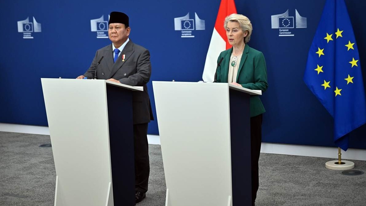 EU razmatra dvosmjerni odgovor na američke carine: Prvo pregovori, a onda protumjere ako bude potrebno