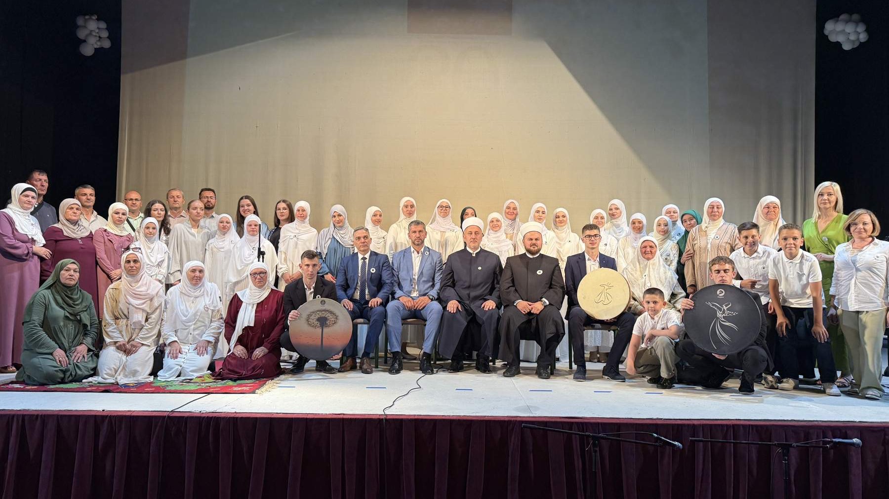 Hor džemata Podlugovi i imam mr. Asmir ef. Salihović učestvovali na tri akademije u različitim državama povodom 30. godišnjice genocida u Srebrenici