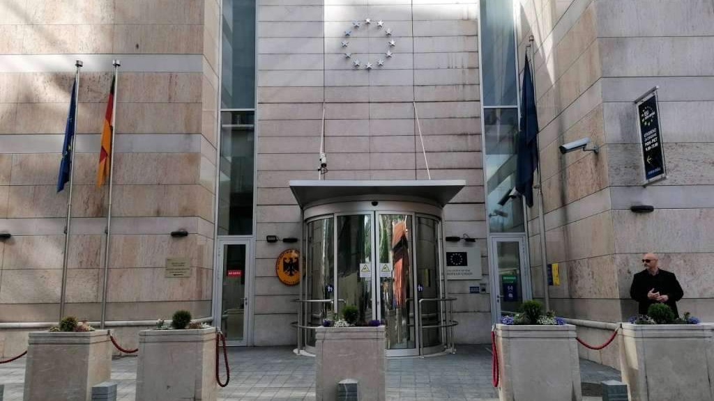 Delegacija EU u BiH: Tvrdnje da je EU umiješana u sudske postupke u BiH potpunosti lažne i suprotne našim vrijednostima