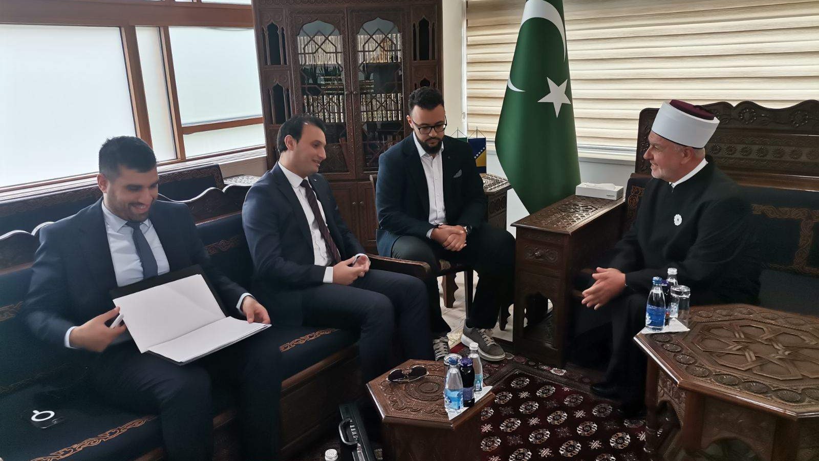 Reisul-ulemu posjetio alžirski ambasador