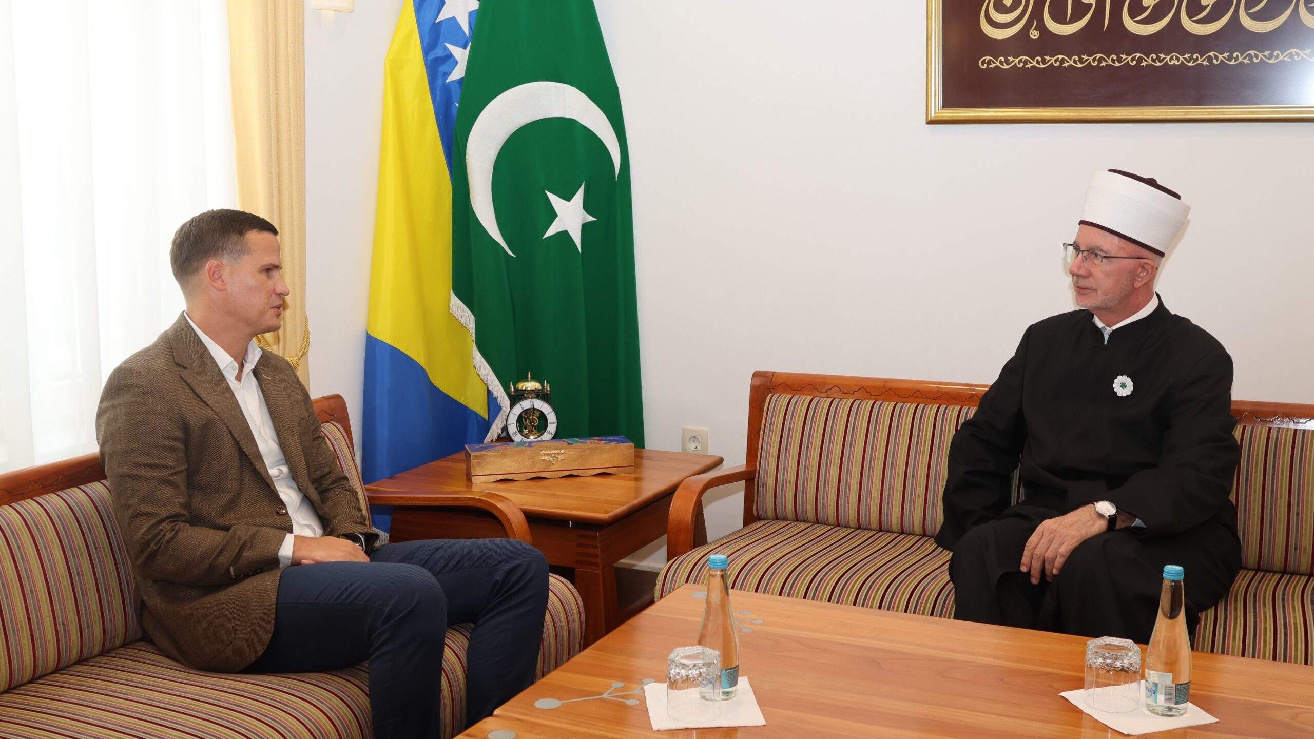 Muftija Fazlović i premijer Halilagić: Obilježavanje 30. godišnjice genocida u Srebrenici dodatno i snažno obavezuje na brigu o Bošnjacima u Podrinju 