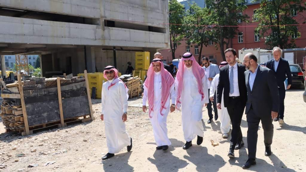 Zvaničnici Saudijskog fonda za razvoj obišli gradilište biblioteke UNSA