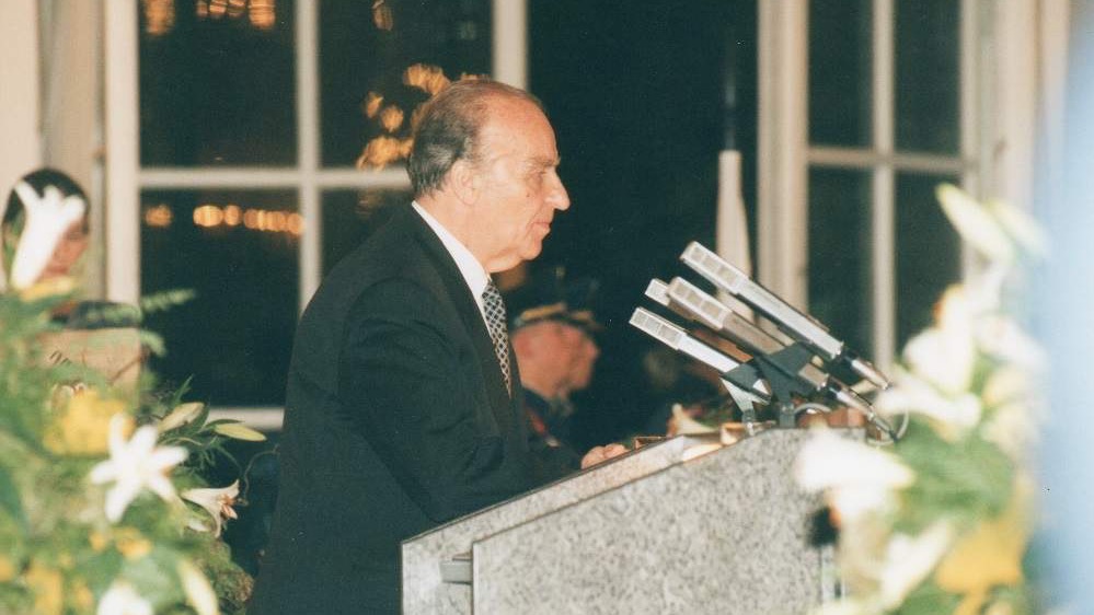 Govor Alije Izetbegovića na obnoviteljskom Saboru Islamske zajednice u aprilu 1995. godine: Hvala vam što ste ostali s narodom
