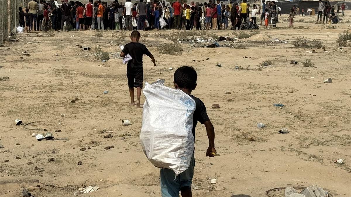 Šef UNRWA: Više od 100 djece umrlo od gladi u opkoljenoj Gazi