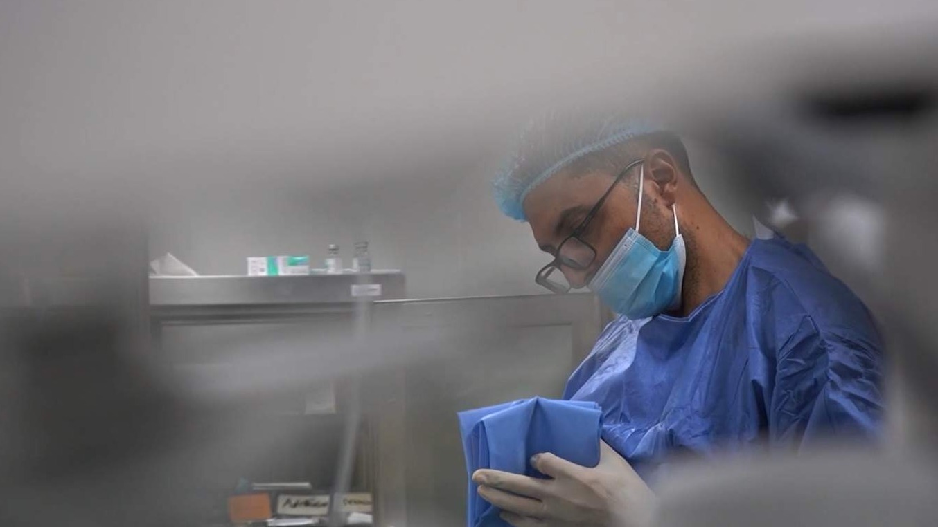 Rade na infuzijama: Izgladnjeli i iscrpljeni ljekari u Gazi i dalje spašavaju živote