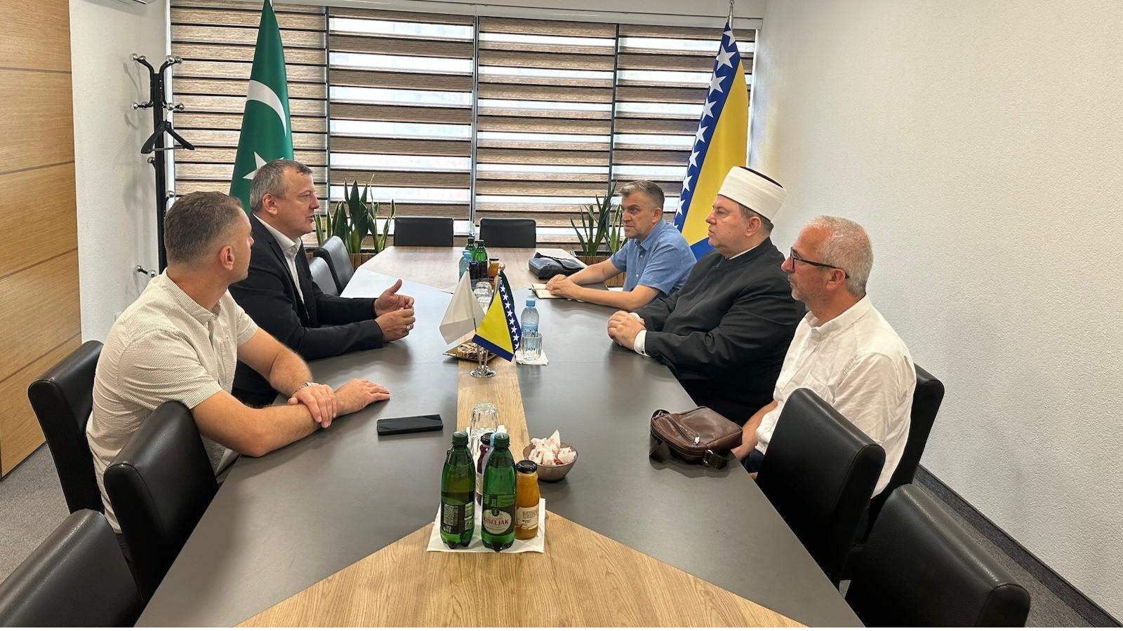 Radna posjeta Uprave za vjerske poslove Medžlisu Islamske zajednice Bihać