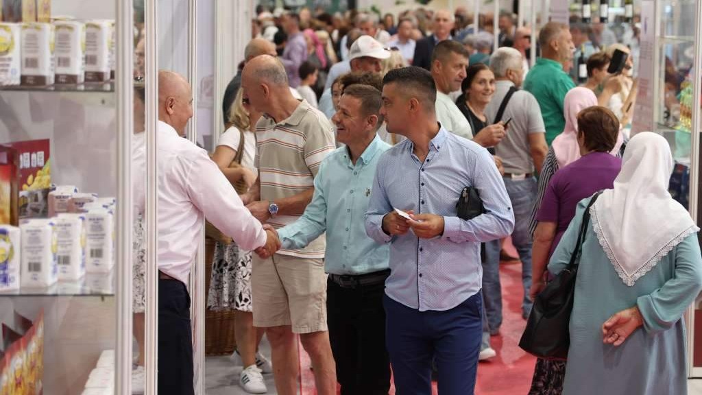 Otvoren 52. međunarodni sajam poljoprivrede i prehrambene industrije – Sajam šljive u Gradačcu