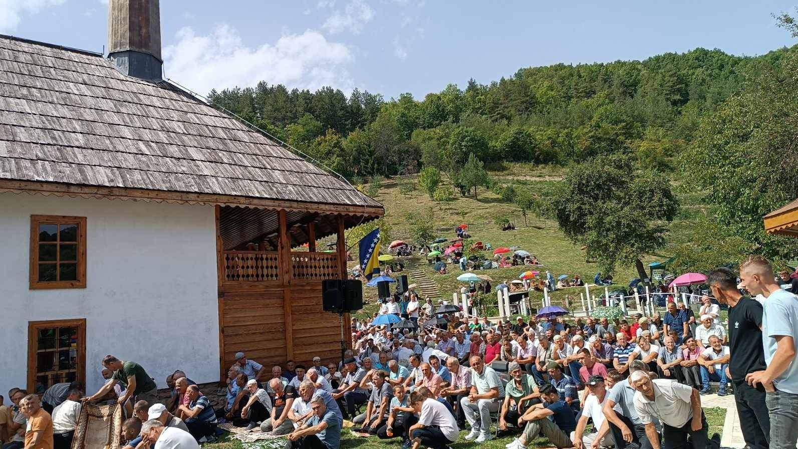 Kraljeva Sutjeska: Proučena dova i održan tradicionalni mevlud
